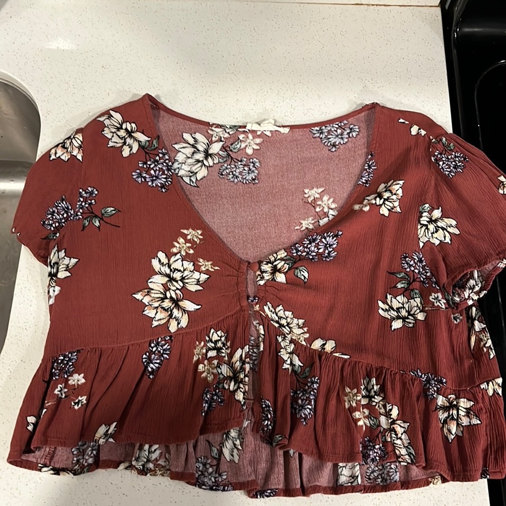 Pac sun crop patterned shirt